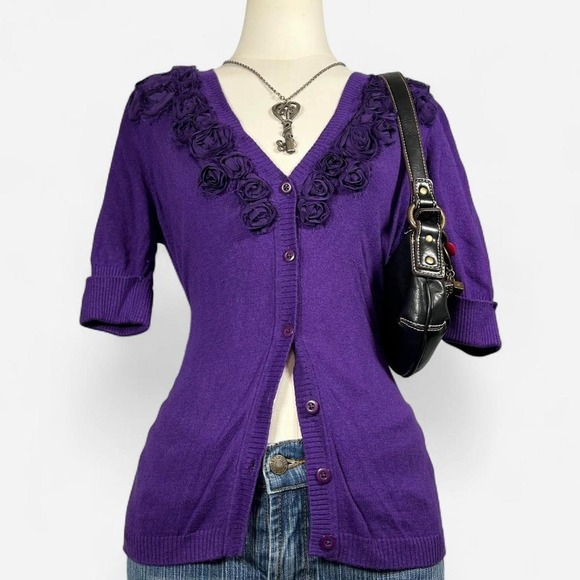 New York & Company Sweaters - Y2K NY&CO Purple Cardigan Cuffed Half Sleeve Floral Embroidered Womens M